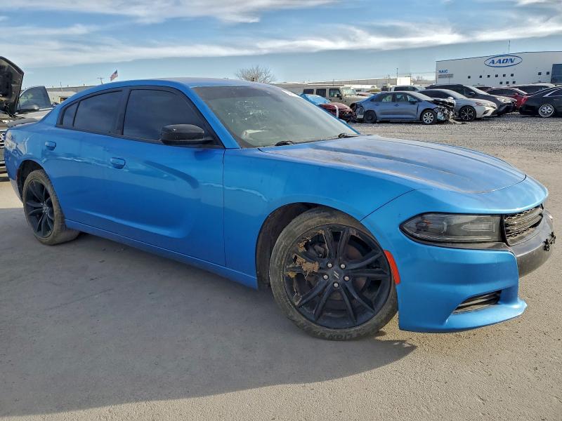 Фото 4 - DODGE CHARGER