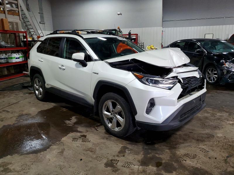 Фото 4 - TOYOTA RAV4