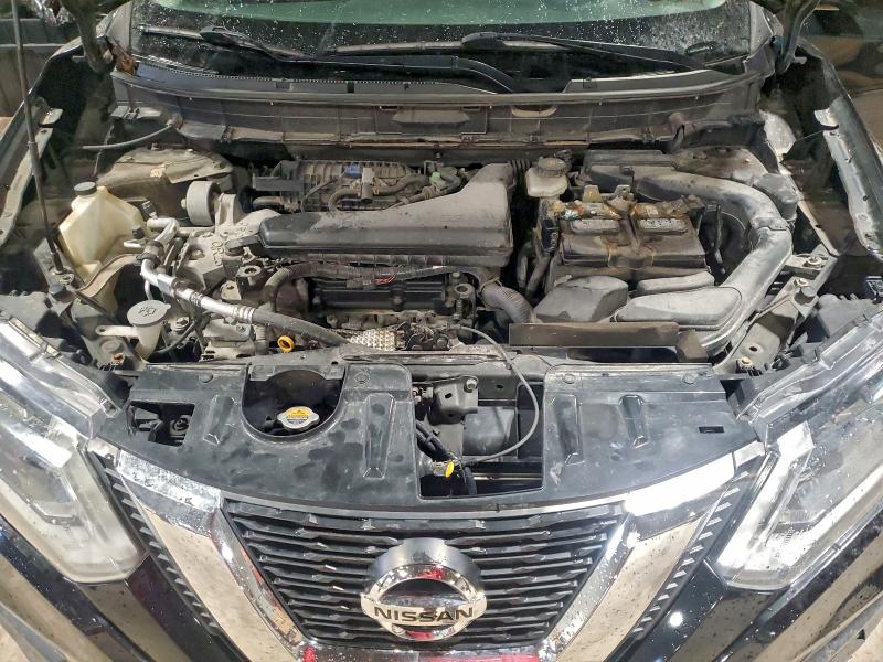 Фото 12 - NISSAN ROGUE