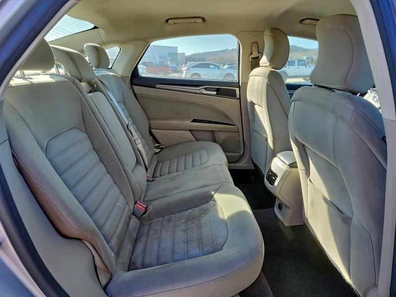 Фото 10 - FORD FUSION