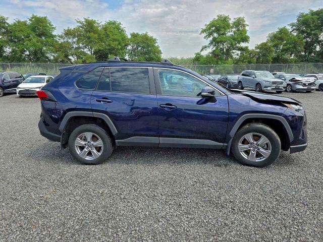 Фото 14 - TOYOTA RAV4