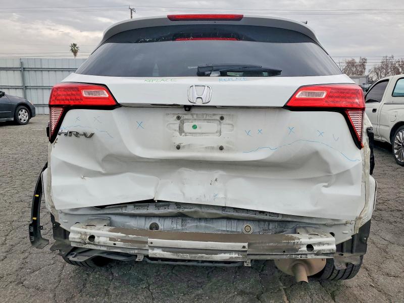 Фото 6 - HONDA HR-V