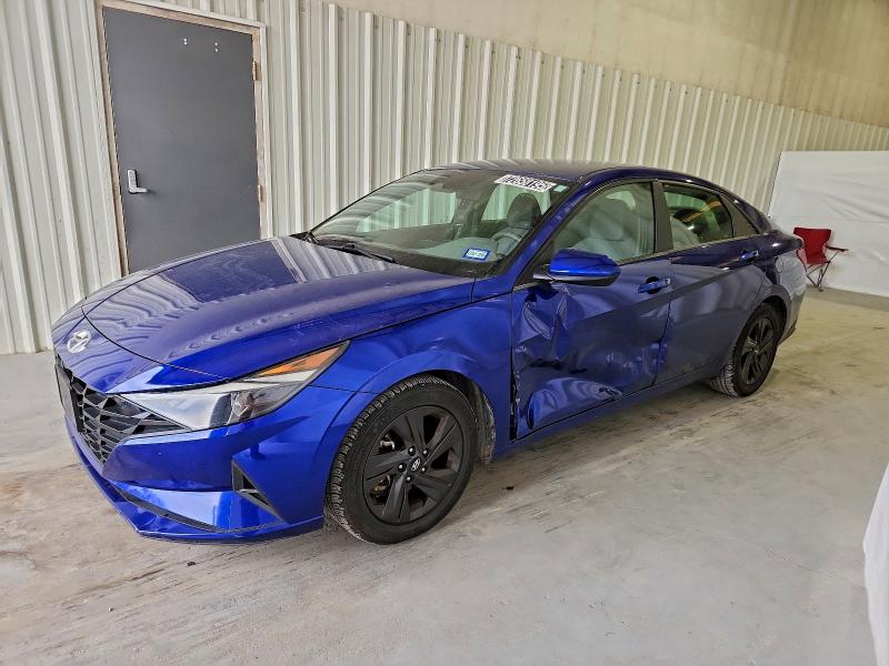 Фото 1 - HYUNDAI ELANTRA