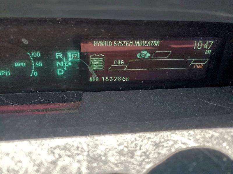 Фото 9 - TOYOTA PRIUS