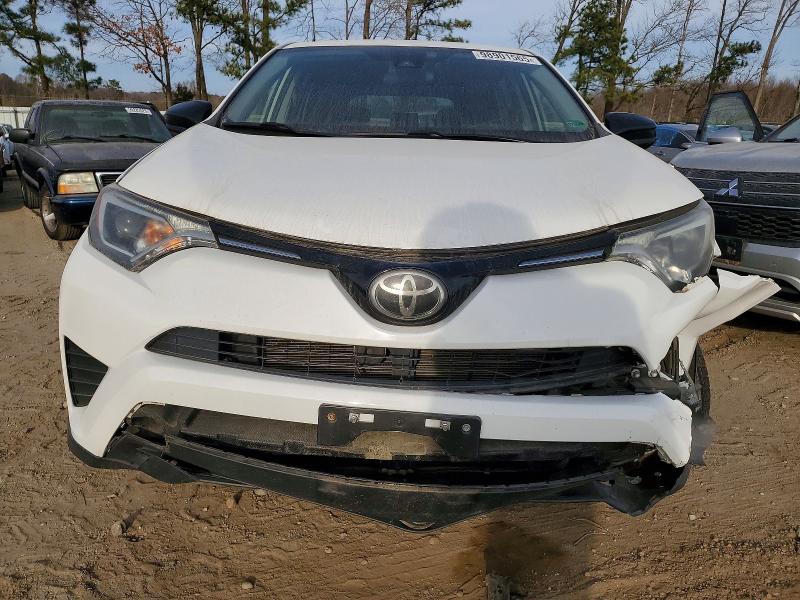 Фото 5 - TOYOTA RAV4