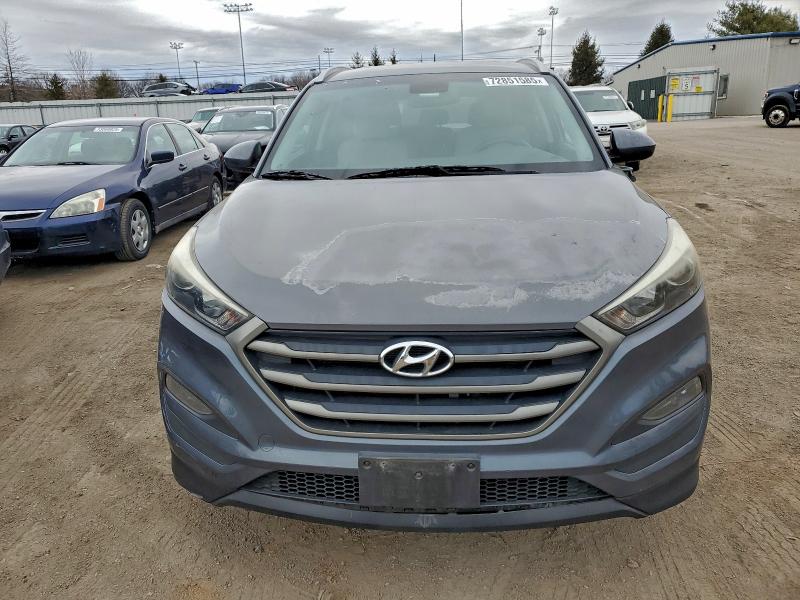 Фото 5 - HYUNDAI TUCSON