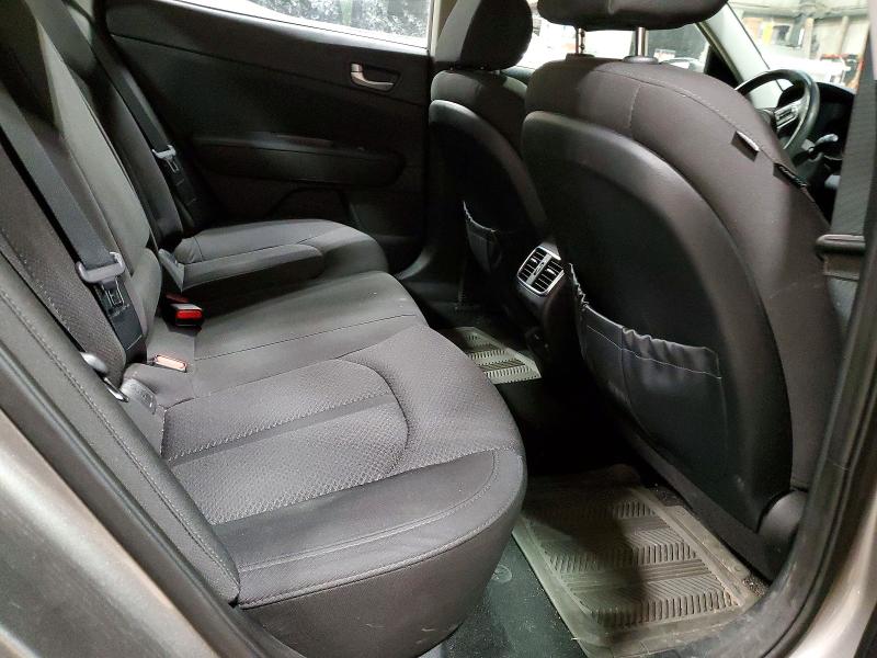 Фото 10 - KIA OPTIMA