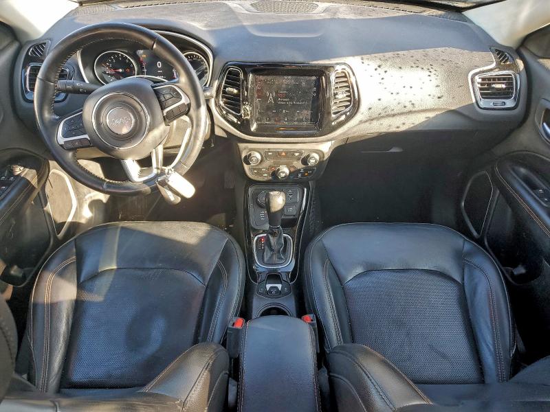 Фото 8 - JEEP COMPASS