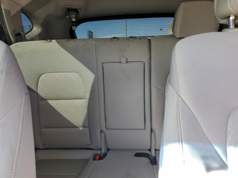 Фото 10 - HYUNDAI TUCSON