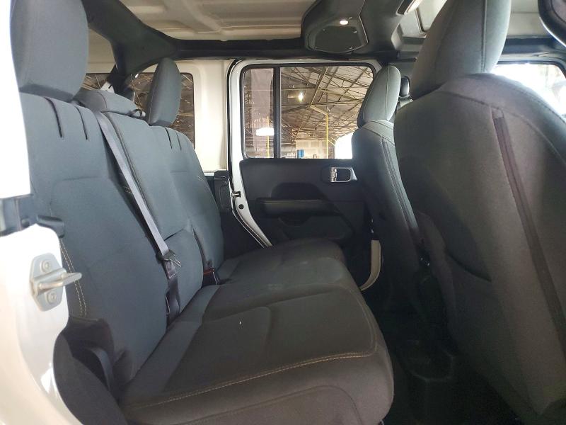 Фото 10 - JEEP WRANGLER