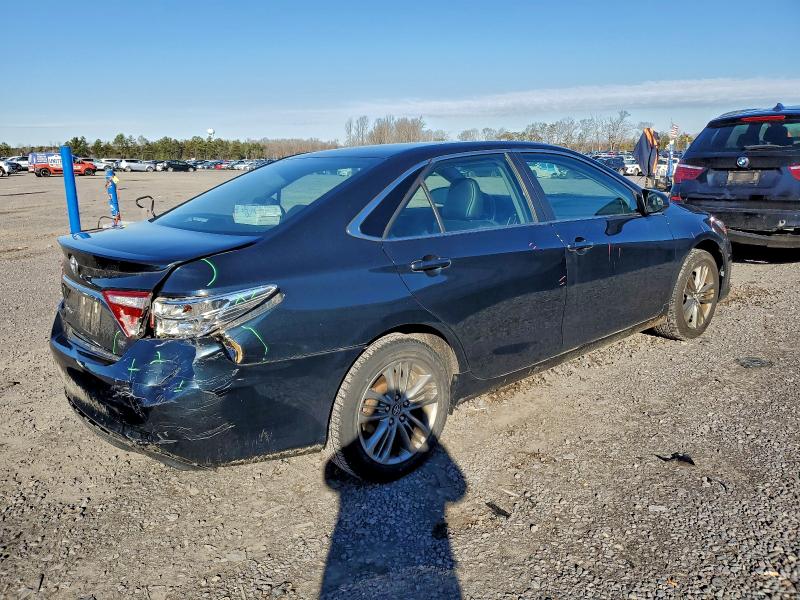 Фото 3 - TOYOTA CAMRY