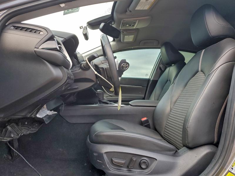 Фото 7 - TOYOTA CAMRY