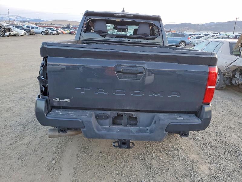 Фото 6 - TOYOTA TACOMA