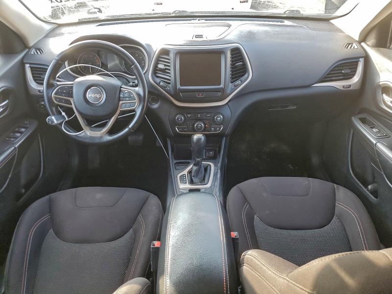 Фото 8 - JEEP GRAND CHER