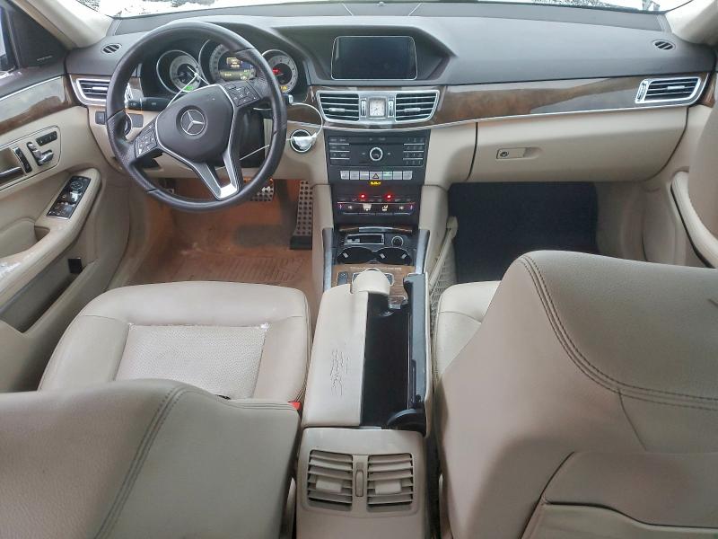 Фото 8 - MERCEDES-BENZ E-CLASS