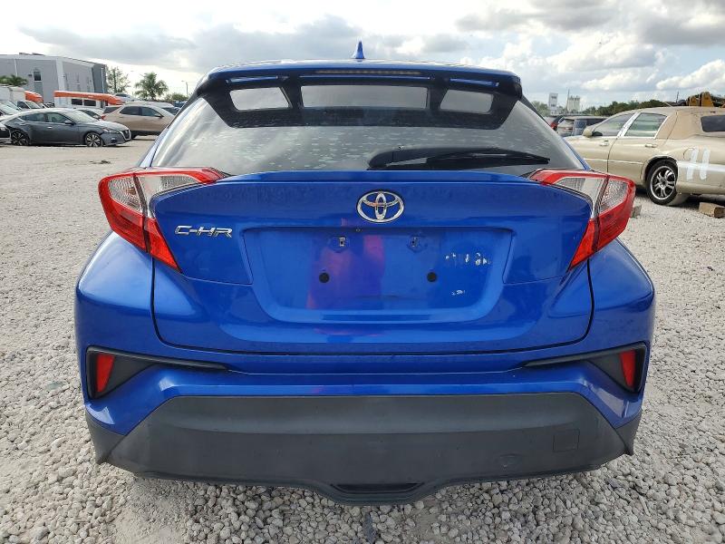 Фото 6 - TOYOTA C-HR