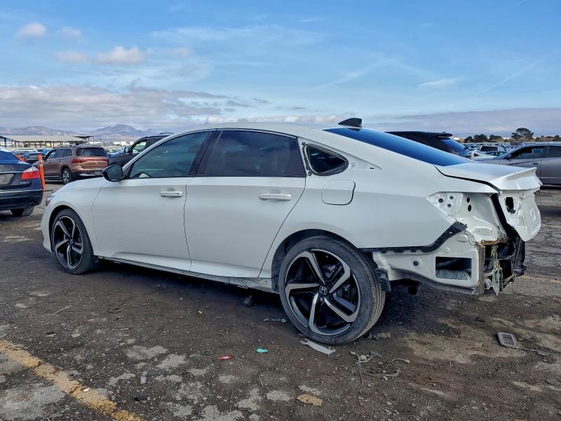 Фото 2 - HONDA ACCORD