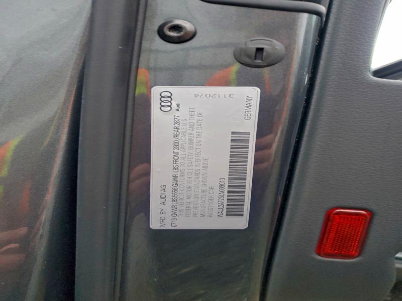 Фото 13 - AUDI A6