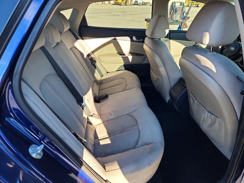 Фото 10 - KIA OPTIMA