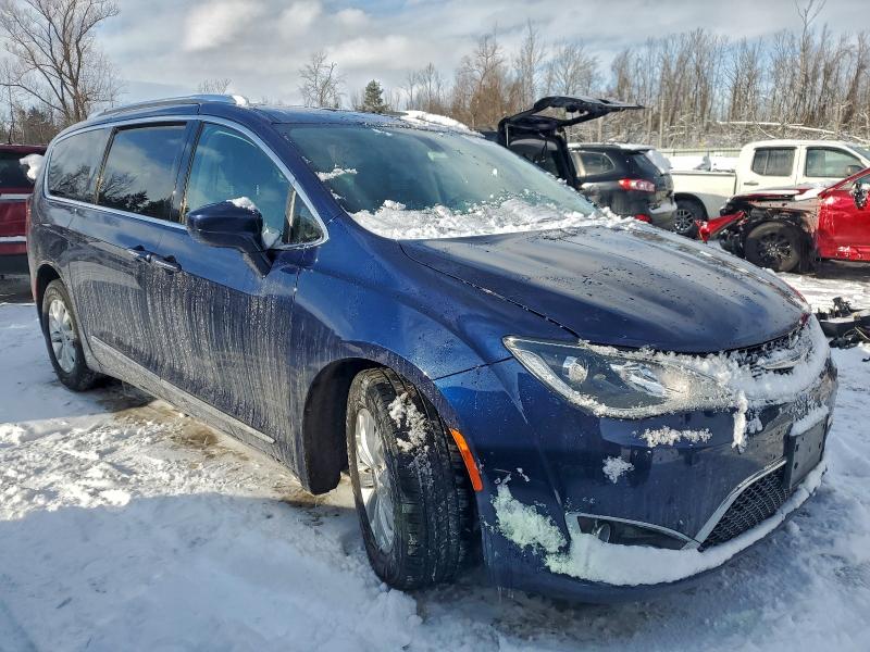 Фото 4 - CHRYSLER PACIFICA