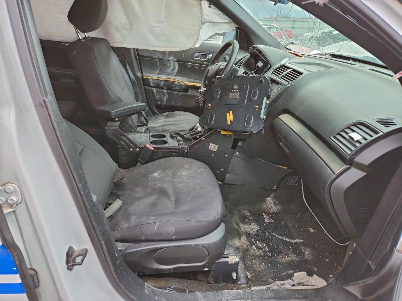 Фото 7 - FORD EXPLORER