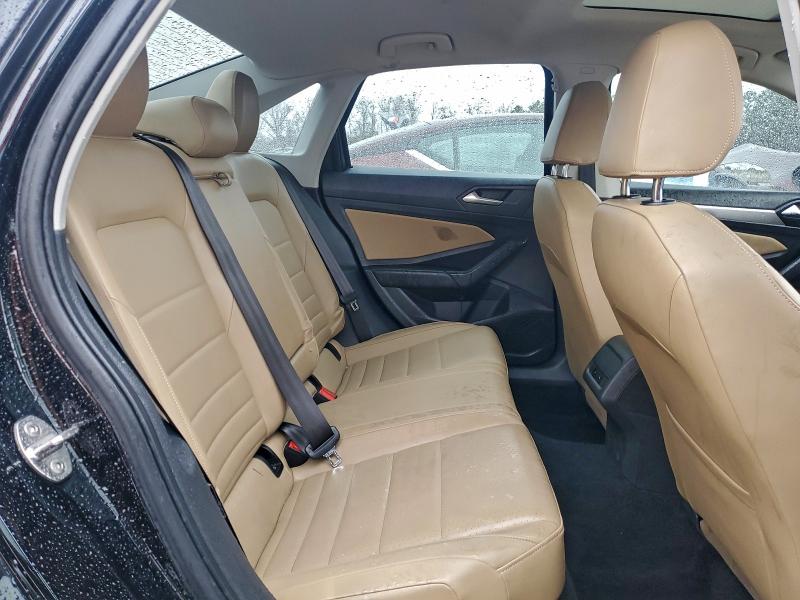 Фото 10 - VOLKSWAGEN JETTA