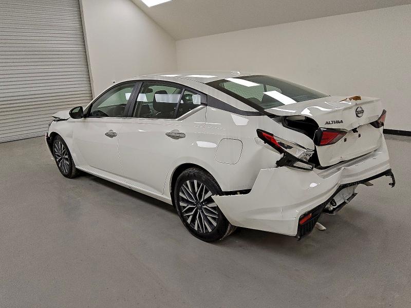 Фото 2 - NISSAN ALTIMA