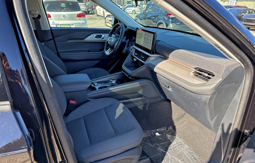 FORD EXPLORER A 2025 VIN 1FMUK7DH1SGA48830