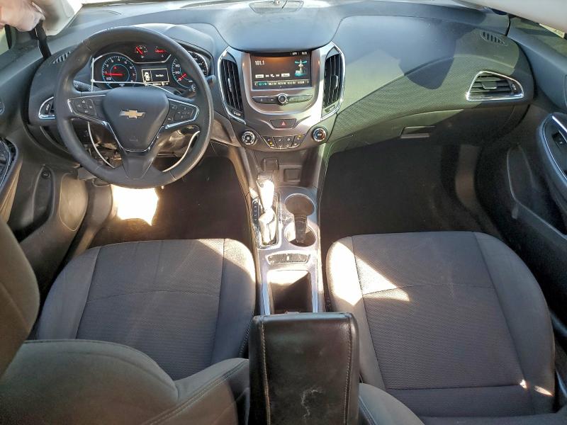 Фото 8 - CHEVROLET CRUZE