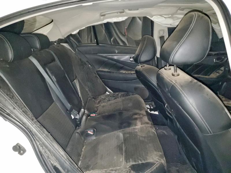 Фото 10 - INFINITI Q50