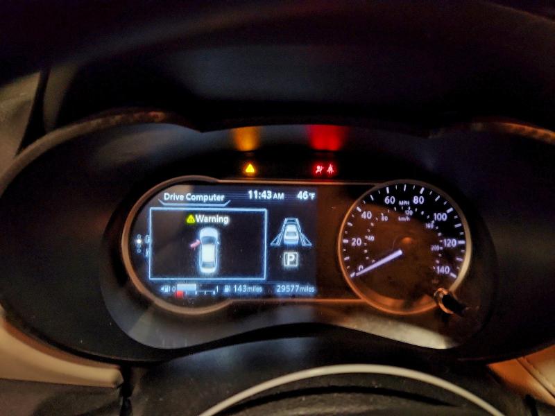 Фото 9 - NISSAN VERSA