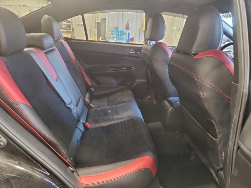 Фото 10 - SUBARU WRX