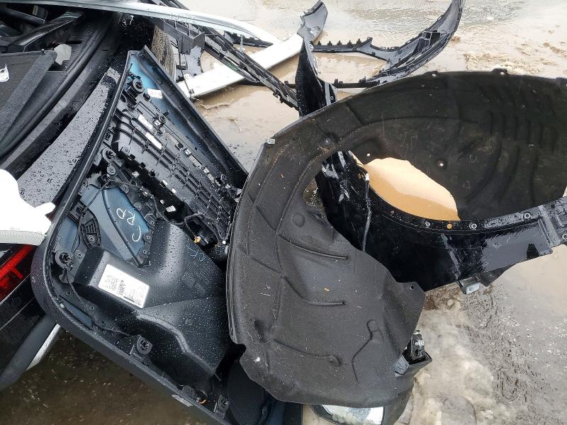 Фото 13 - AUDI Q5