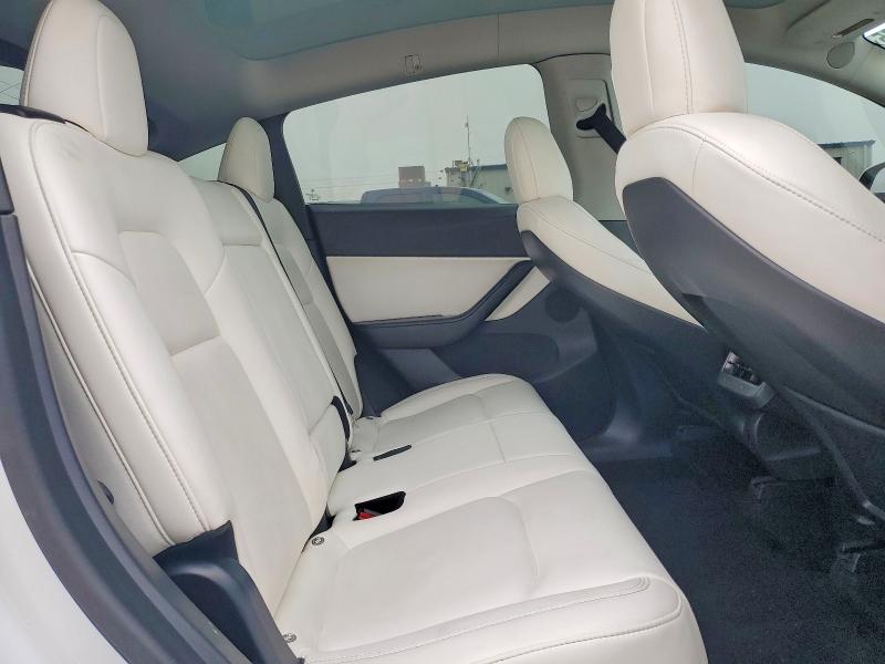 Фото 10 - TESLA MODEL Y