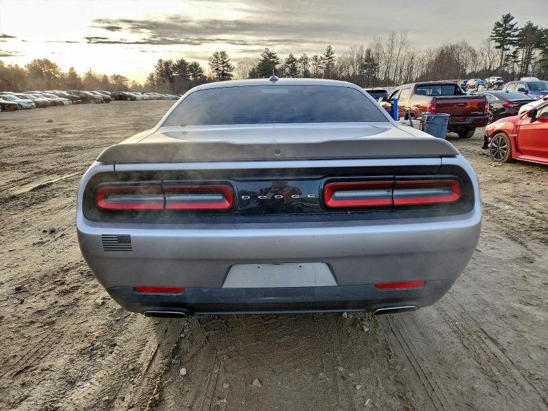 Фото 6 - DODGE CHALLENGER