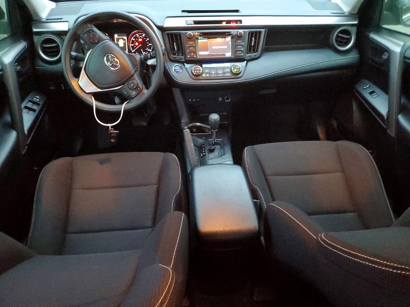 Фото 8 - TOYOTA RAV4