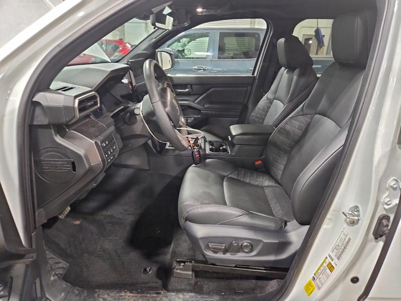 Фото 7 - TOYOTA TACOMA