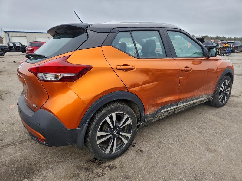 Фото 3 - NISSAN KICKS