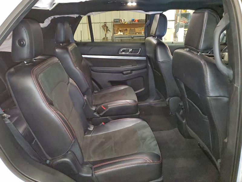 Фото 11 - FORD EXPLORER