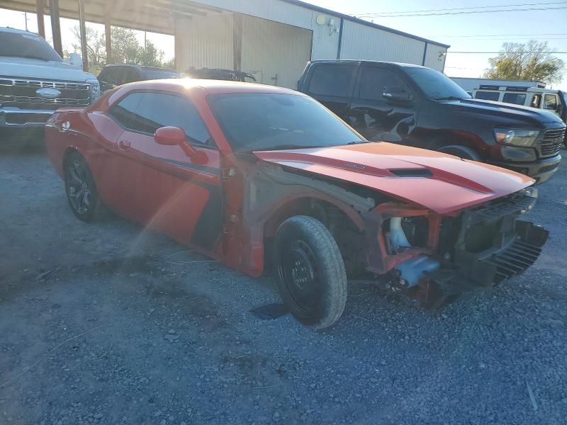 Фото 4 - DODGE CHALLENGER