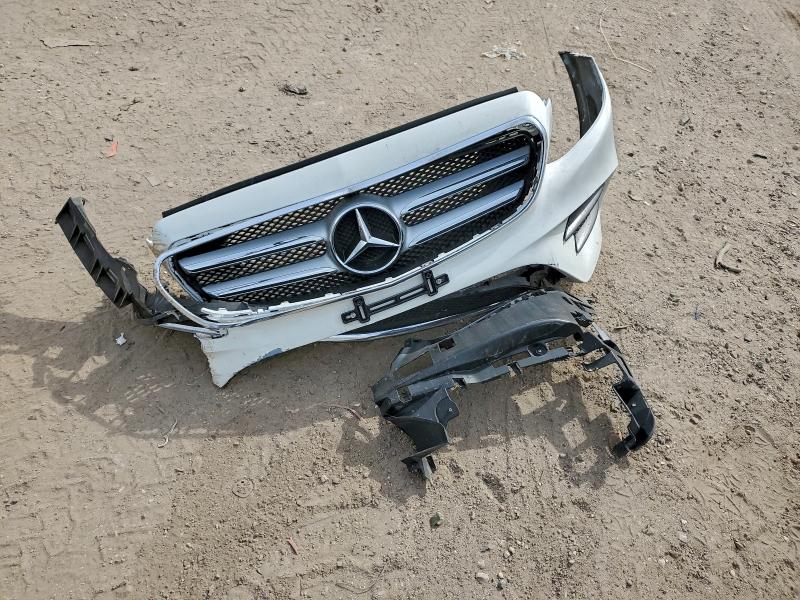 Фото 12 - MERCEDES-BENZ E-CLASS