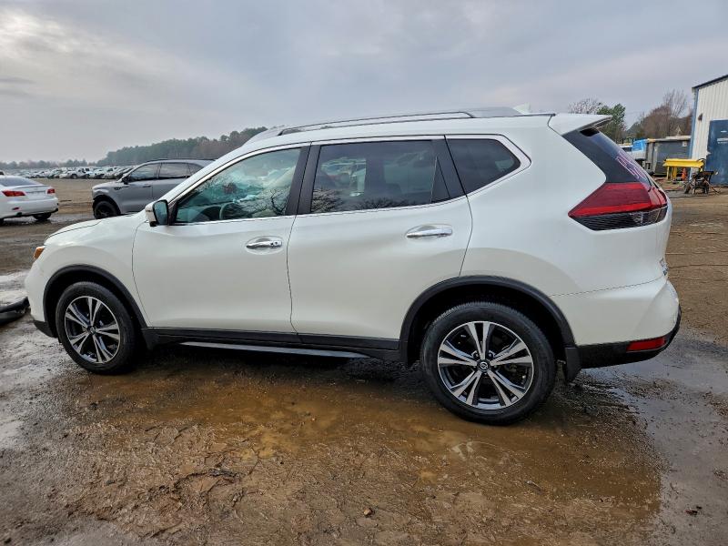 Фото 2 - NISSAN ROGUE