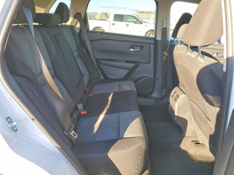 Фото 10 - NISSAN ROGUE