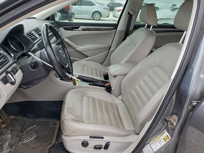 Фото 7 - VOLKSWAGEN PASSAT