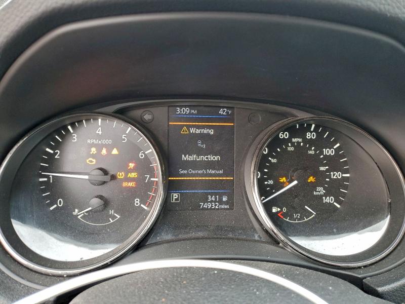 Фото 9 - NISSAN ROGUE