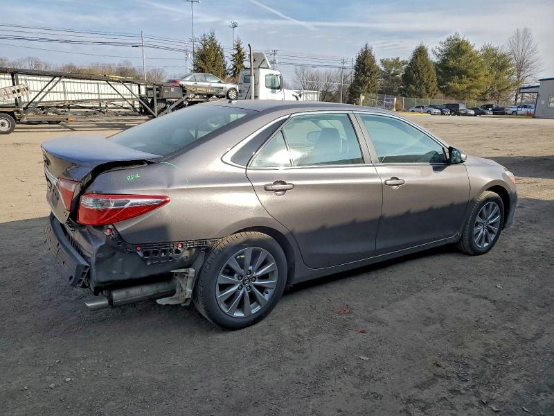 Фото 3 - TOYOTA CAMRY