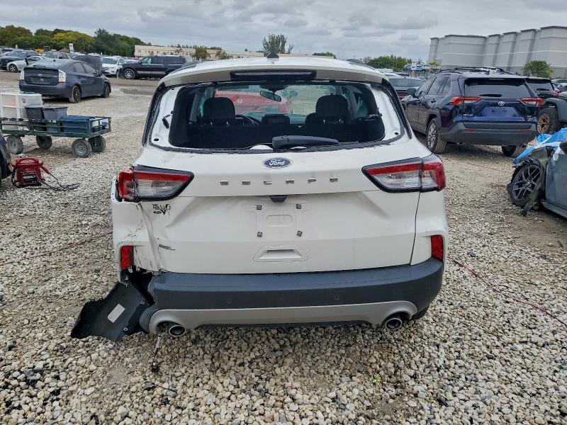 Фото 6 - FORD ESCAPE