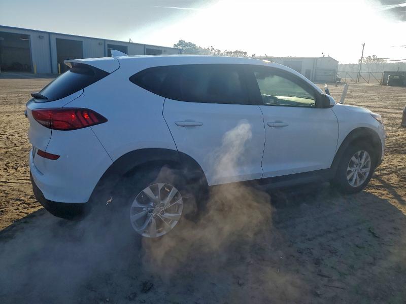 Фото 3 - HYUNDAI TUCSON