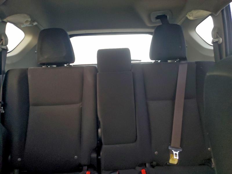 Фото 10 - TOYOTA RAV4