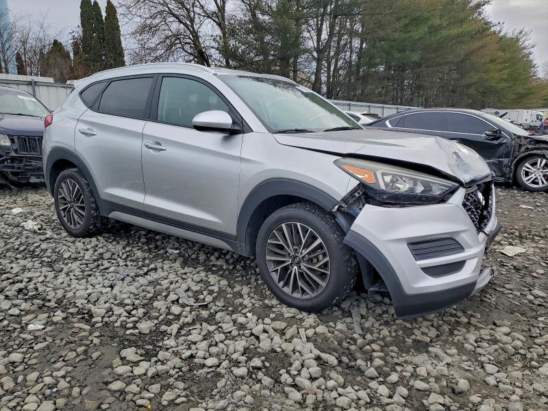 Фото 4 - HYUNDAI TUCSON